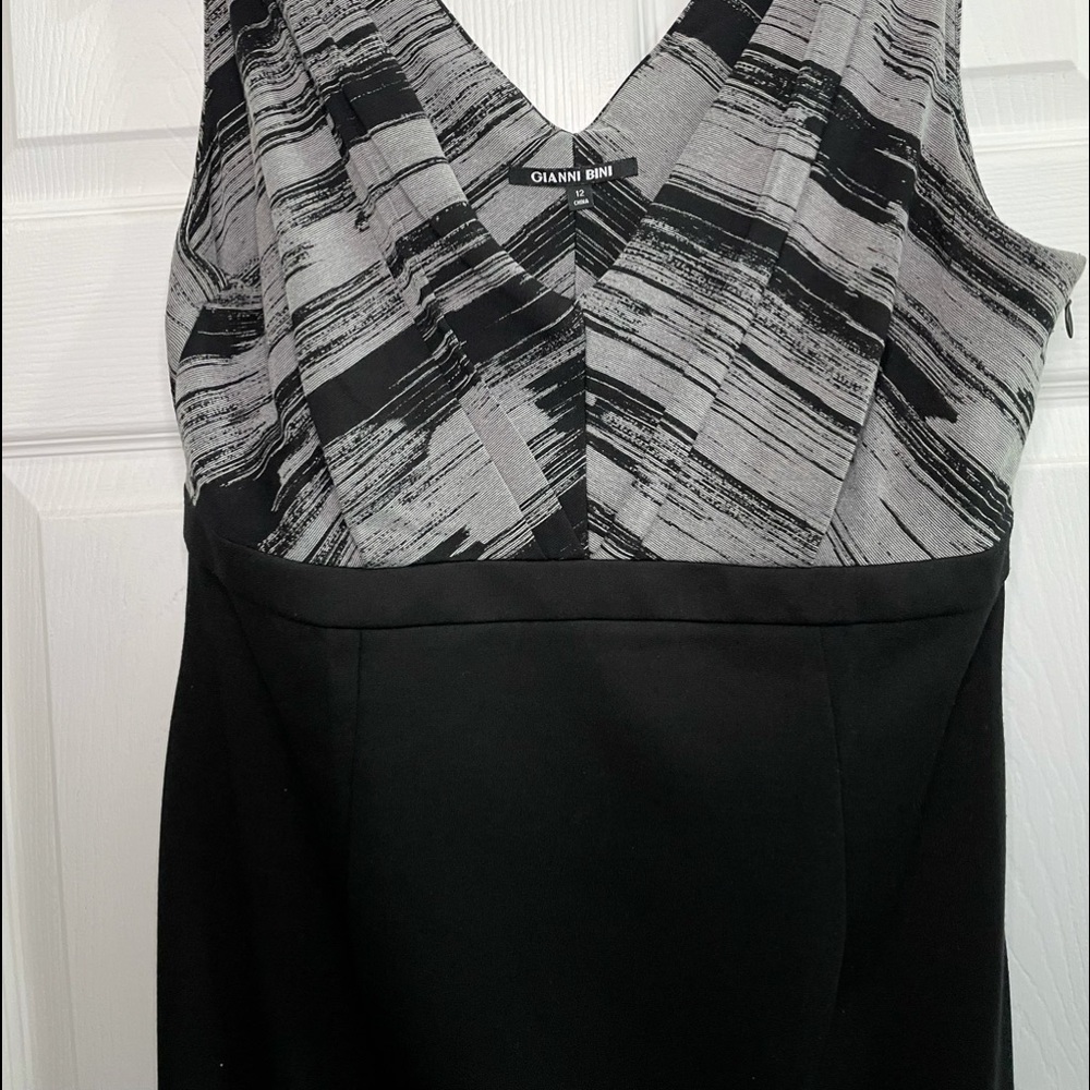 10. Gianni Bini black dress - Picture 3 of 6